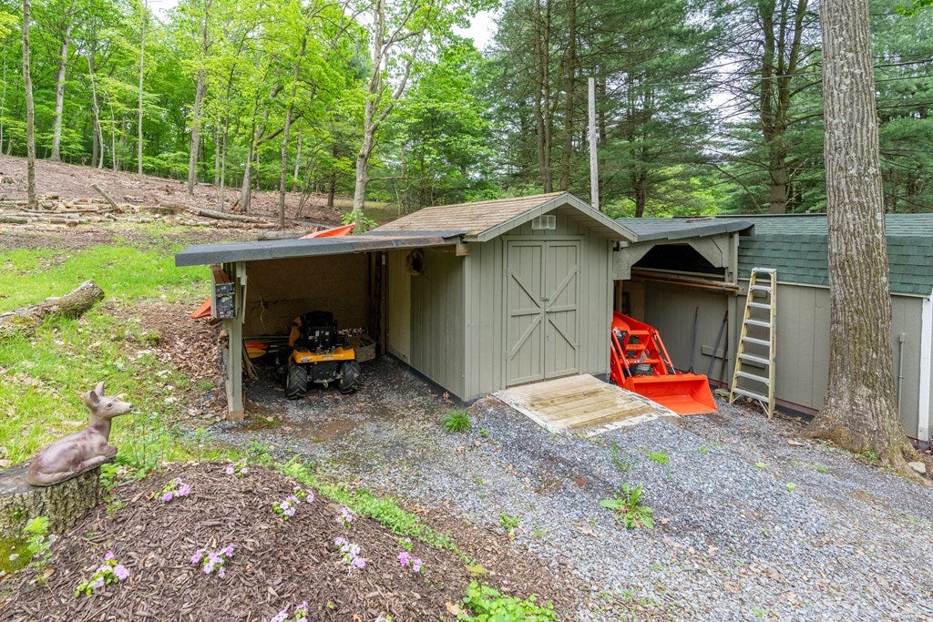 17067 Smith Valley Road Mapleton Depot, PA 17052 - Photo 51 of 54 Gallery Image 51