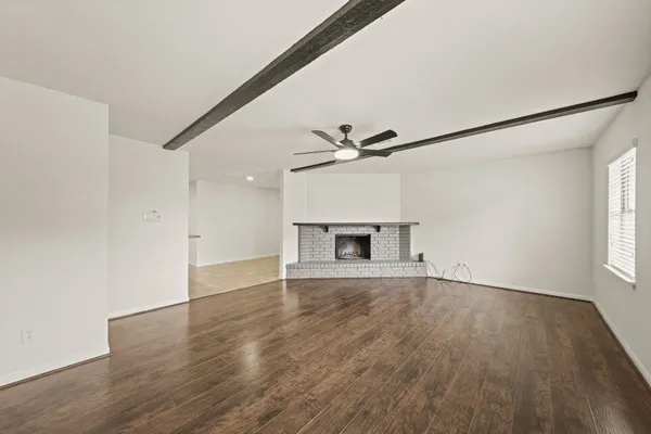 $2,400 | 6711 Pickett Drive, Richmond, TX 77469