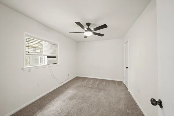 $2,400 | 6711 Pickett Drive, Richmond, TX 77469