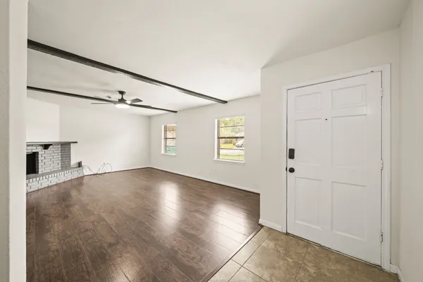 $2,400 | 6711 Pickett Drive, Richmond, TX 77469