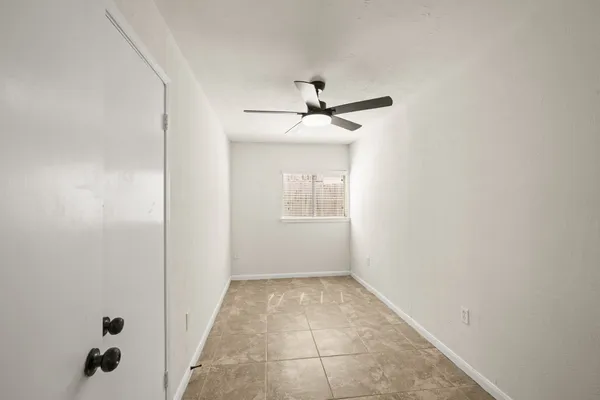 $2,400 | 6711 Pickett Drive, Richmond, TX 77469