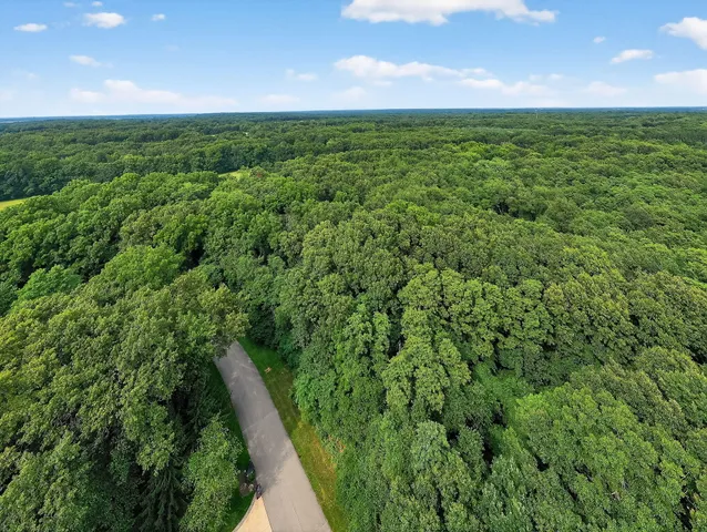 $550,000 | Karlson Lane, Niles, MI 49120