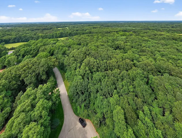 $550,000 | Karlson Lane, Niles, MI 49120