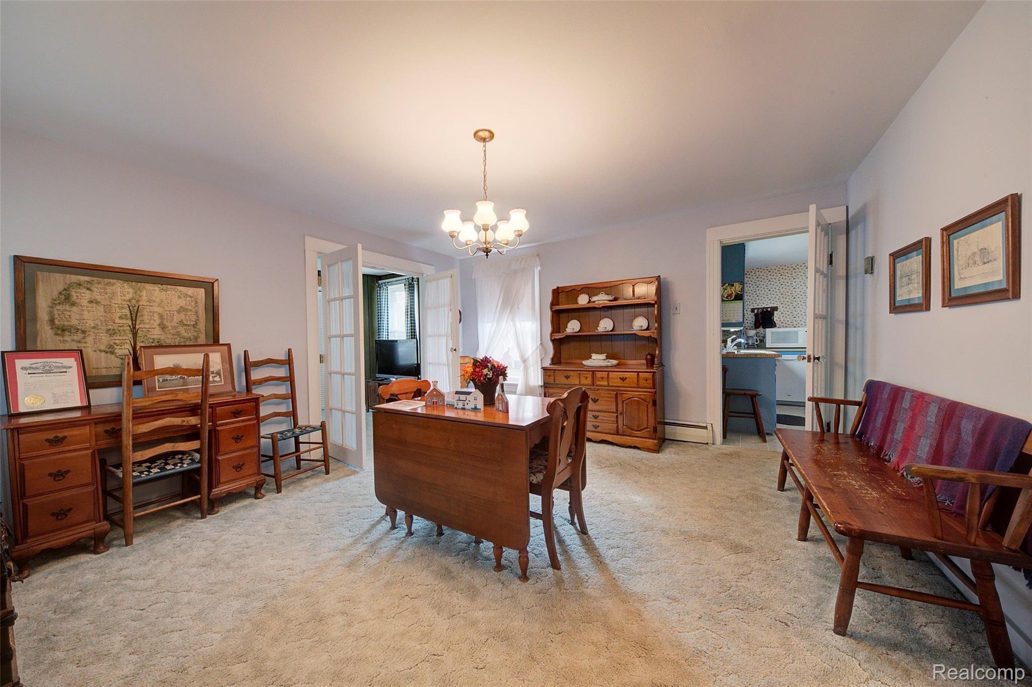 50025 Geddes Road Canton, MI 48188 - Photo 15 of 48 15 Dining Room.jpg