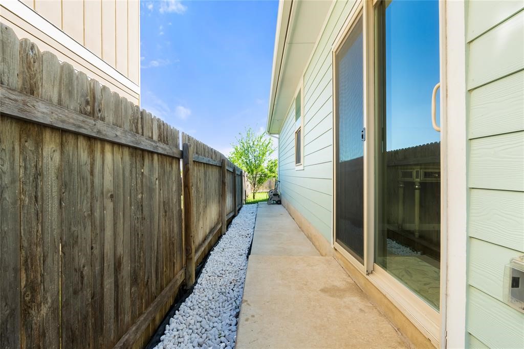 121 Guemal Road Buda, TX 78610 - Photo 22 of 26