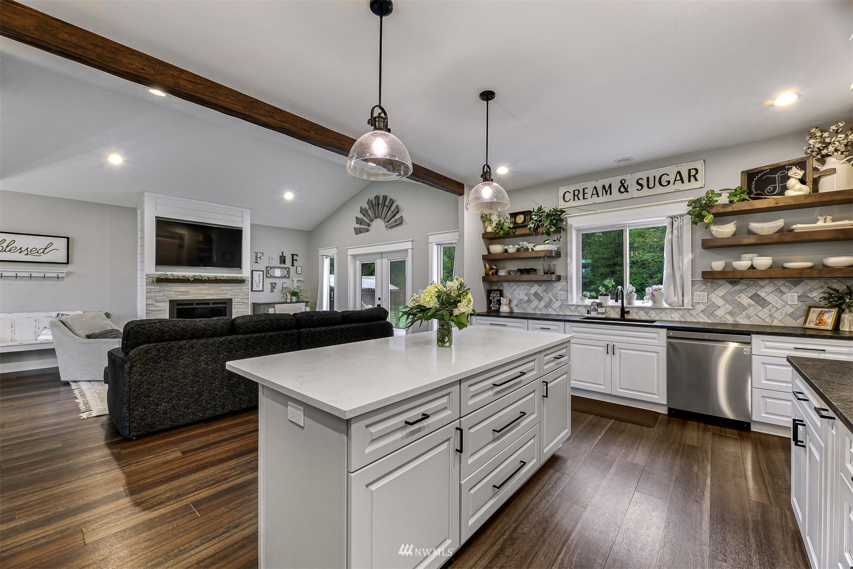 11364 Farm To Market Road Mount Vernon, WA 98273 - Photo 17 of 39 Gallery Image 17