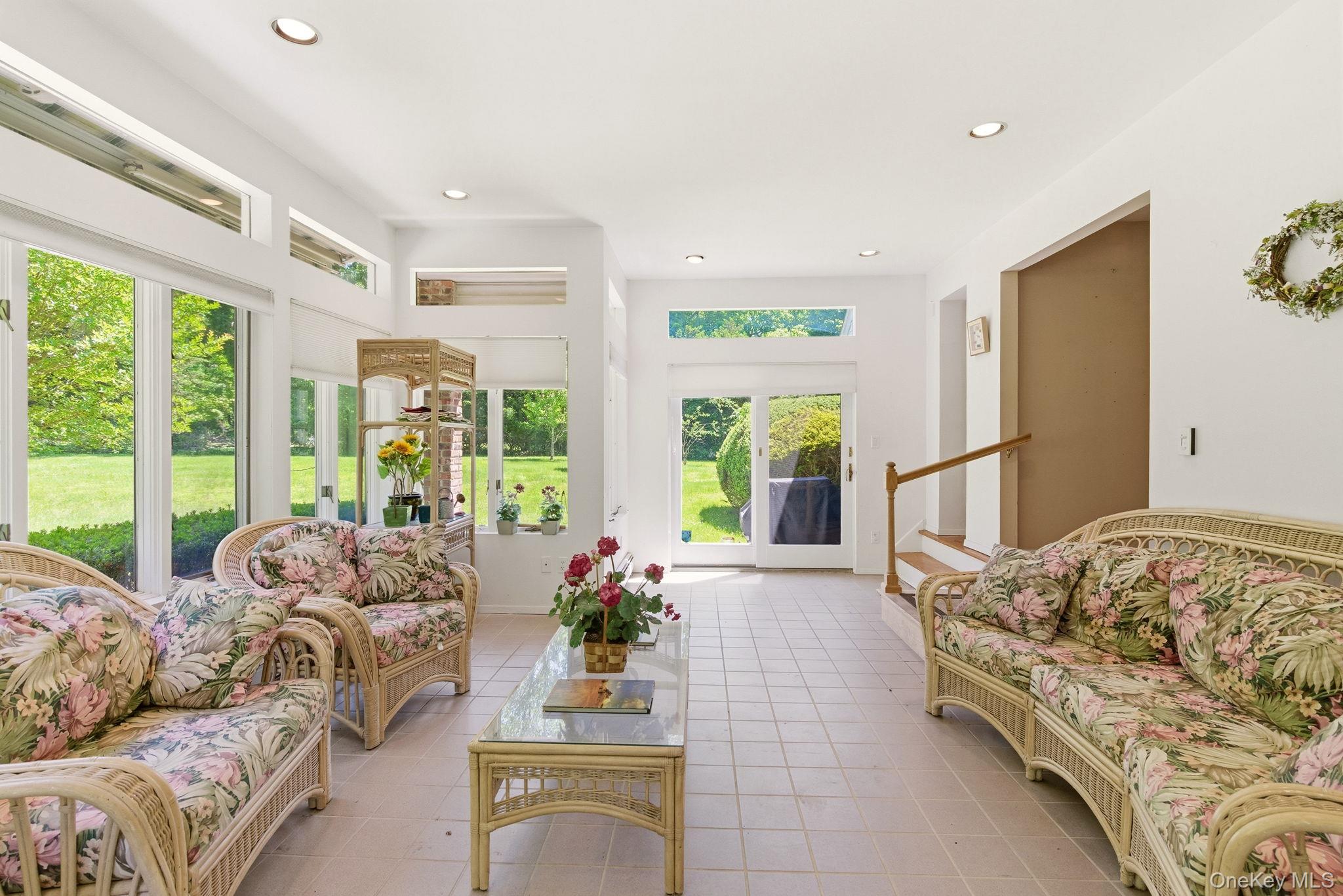 380 Duck Pond Road Locust Valley, NY 11560 - Photo 18 of 41