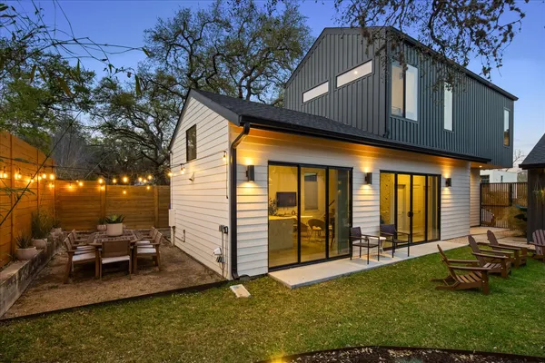 $999,000 | 2214 South 3rd Street, Unit B, Austin, TX 78704