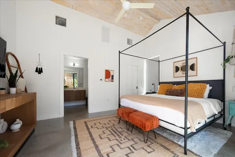 $999,000 | 2214 South 3rd Street, Unit B, Austin, TX 78704