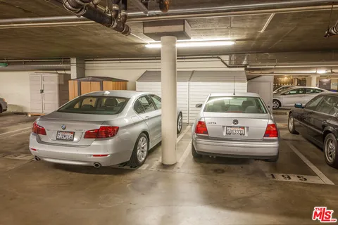 $599,000 | 950 North Kings Road, Unit 204, West Hollywood, CA 90069