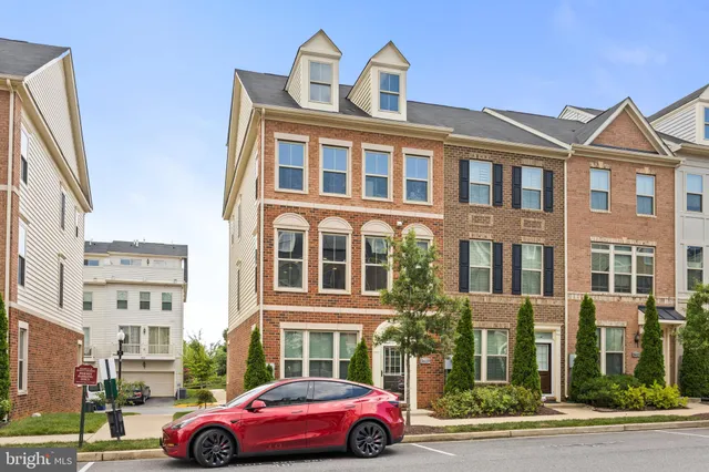 $810,000 | 3629 Jamison Street Northeast, Washington, DC 20018