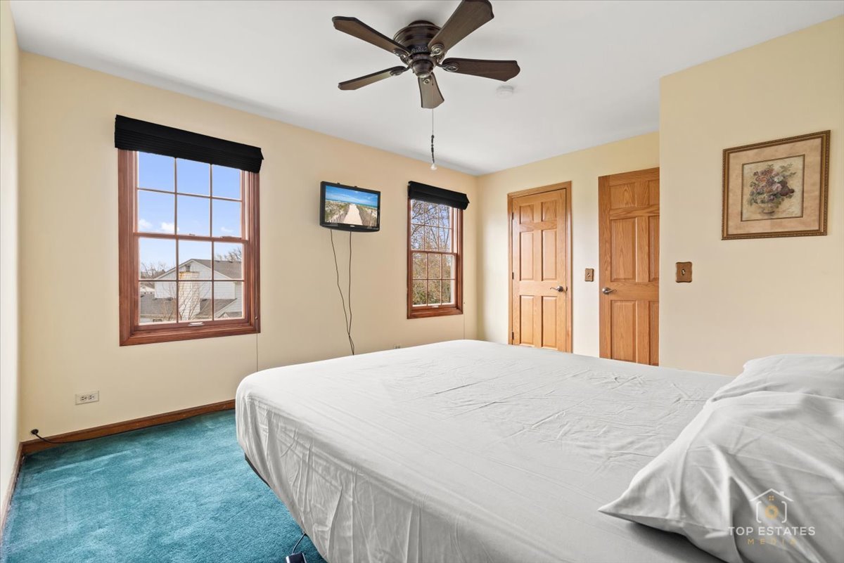 1541 Coventry Road Schaumburg, IL 60169 - Photo 19 of 30