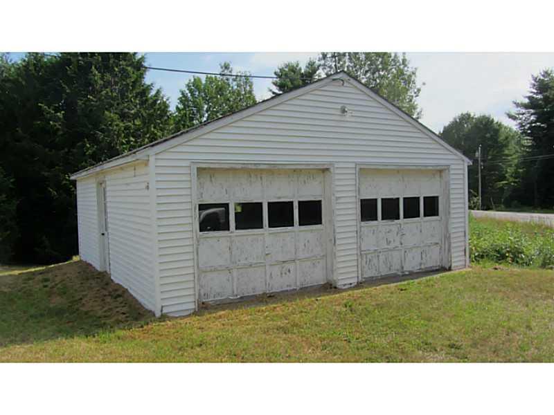 321 Tyler Road Windsor, ME 04363 - Photo 9 of 19 Parking Lot/Garage.
