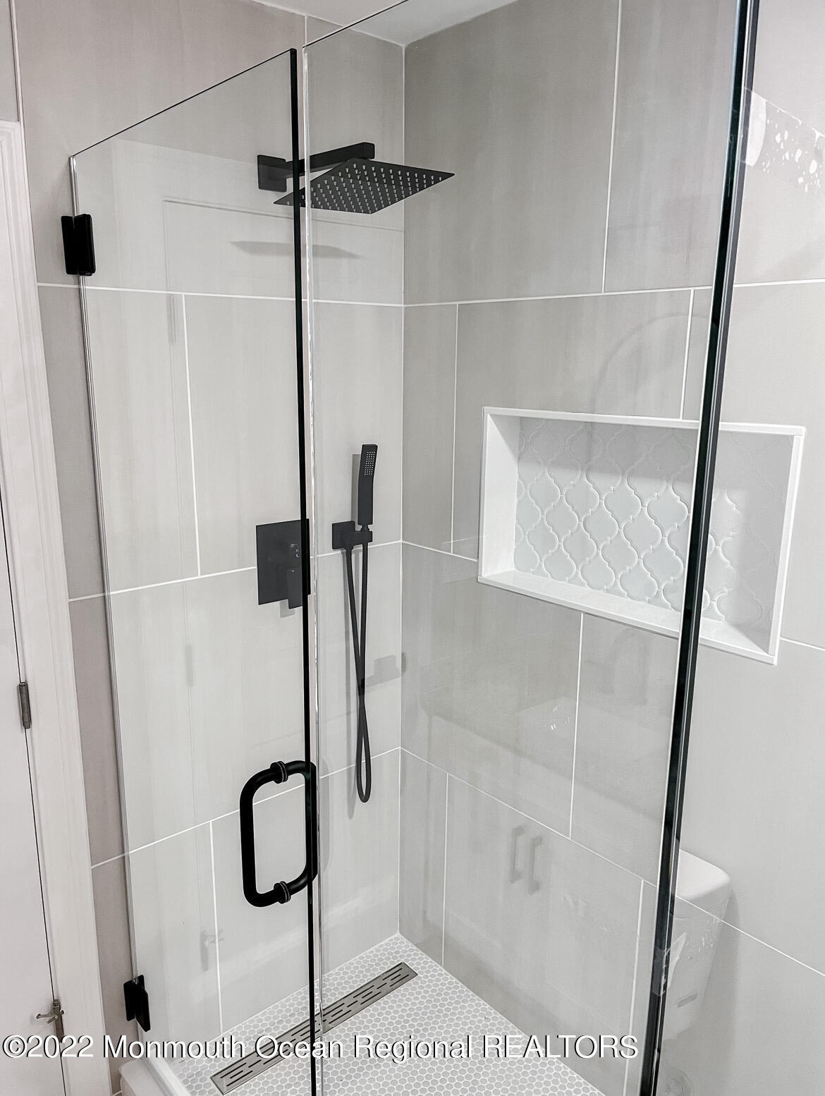 140 Irwin Place Middletown, NJ 07748 - Photo 19 of 33 FullSizeRender (3)