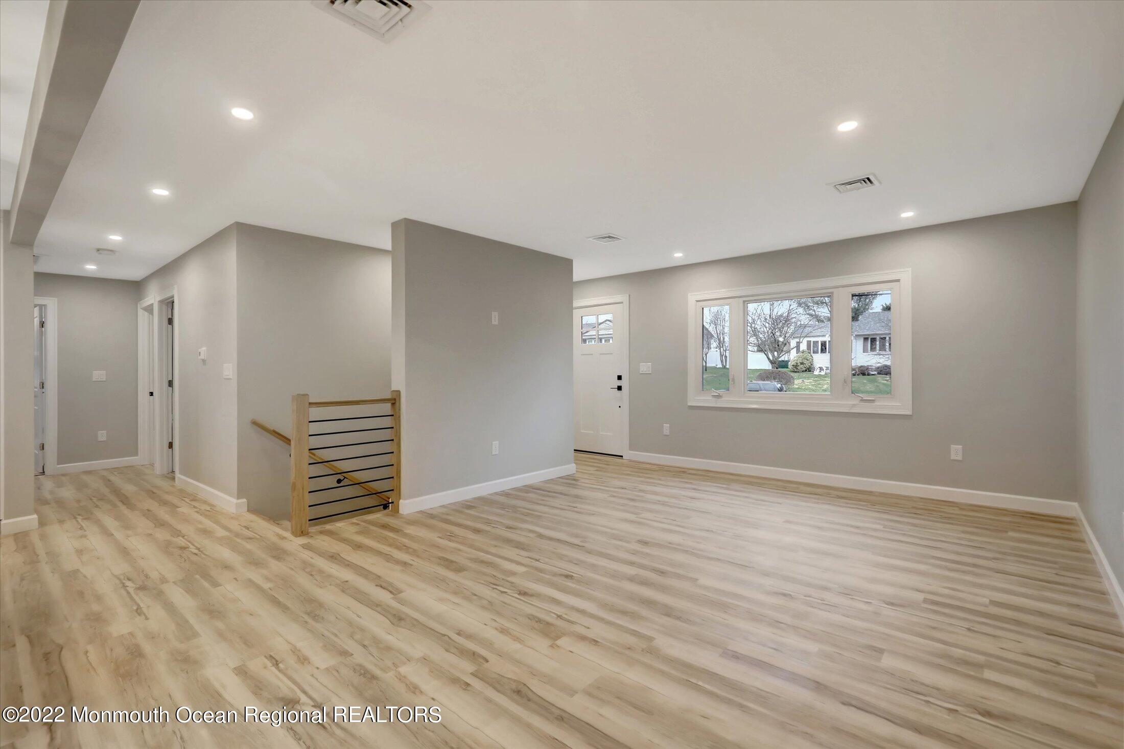 140 Irwin Place Middletown, NJ 07748 - Photo 9 of 33 07-Family Room