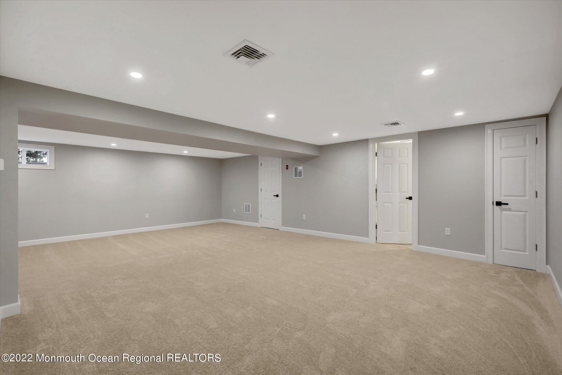 140 Irwin Place Middletown, NJ 07748 - Photo 10 of 33 21-Basement