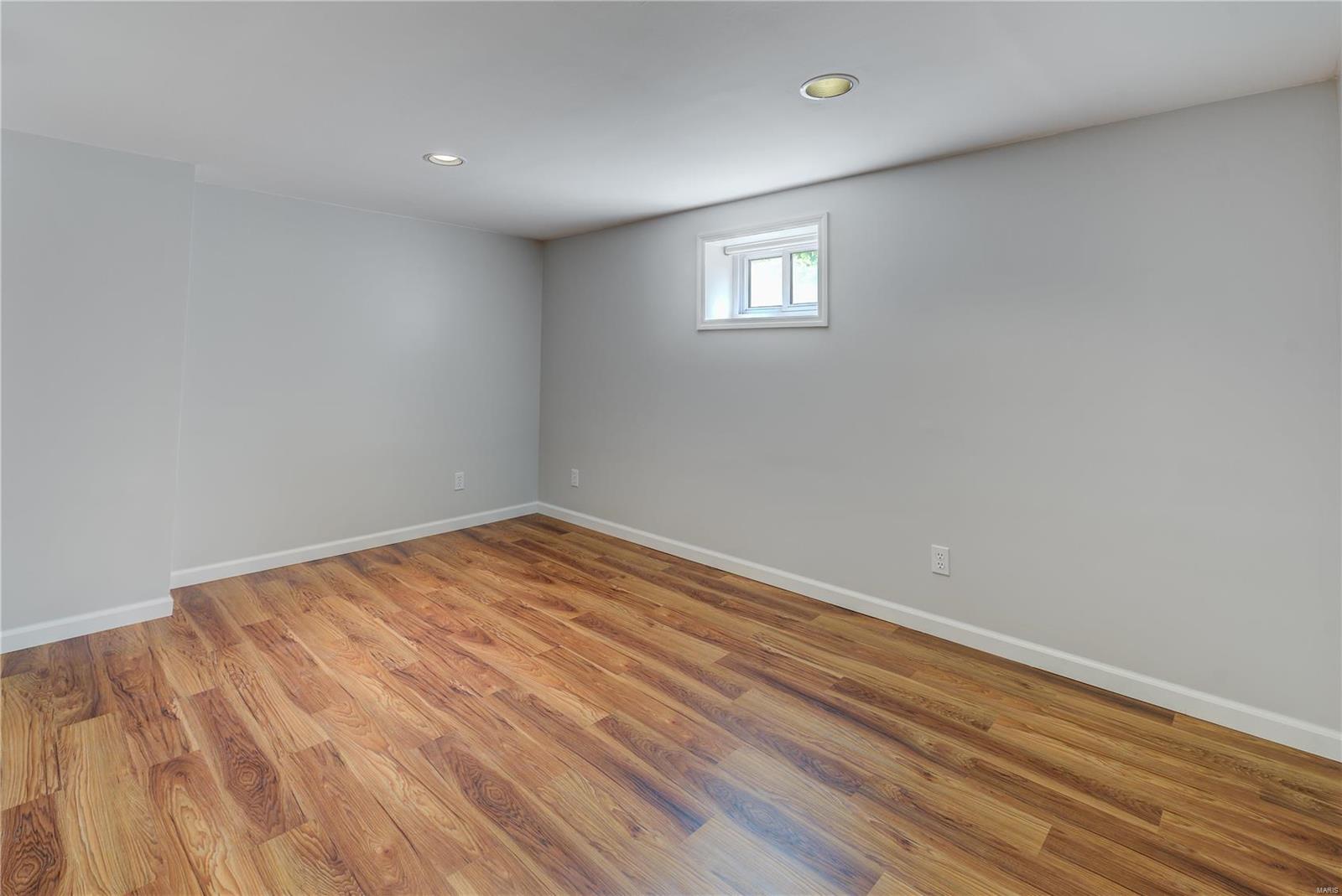 12 Lynnbrook Road St. Louis, MO 63131 - Photo 17 of 21 Gallery Image 17
