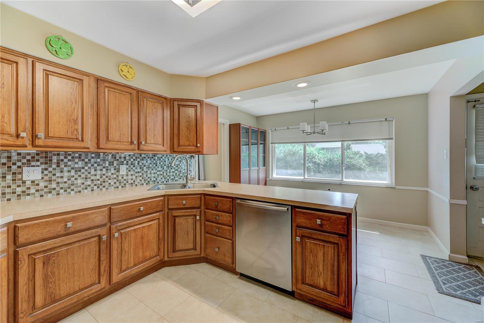 12 Lynnbrook Road St. Louis, MO 63131 - Photo 5 of 21 Gallery Image 5