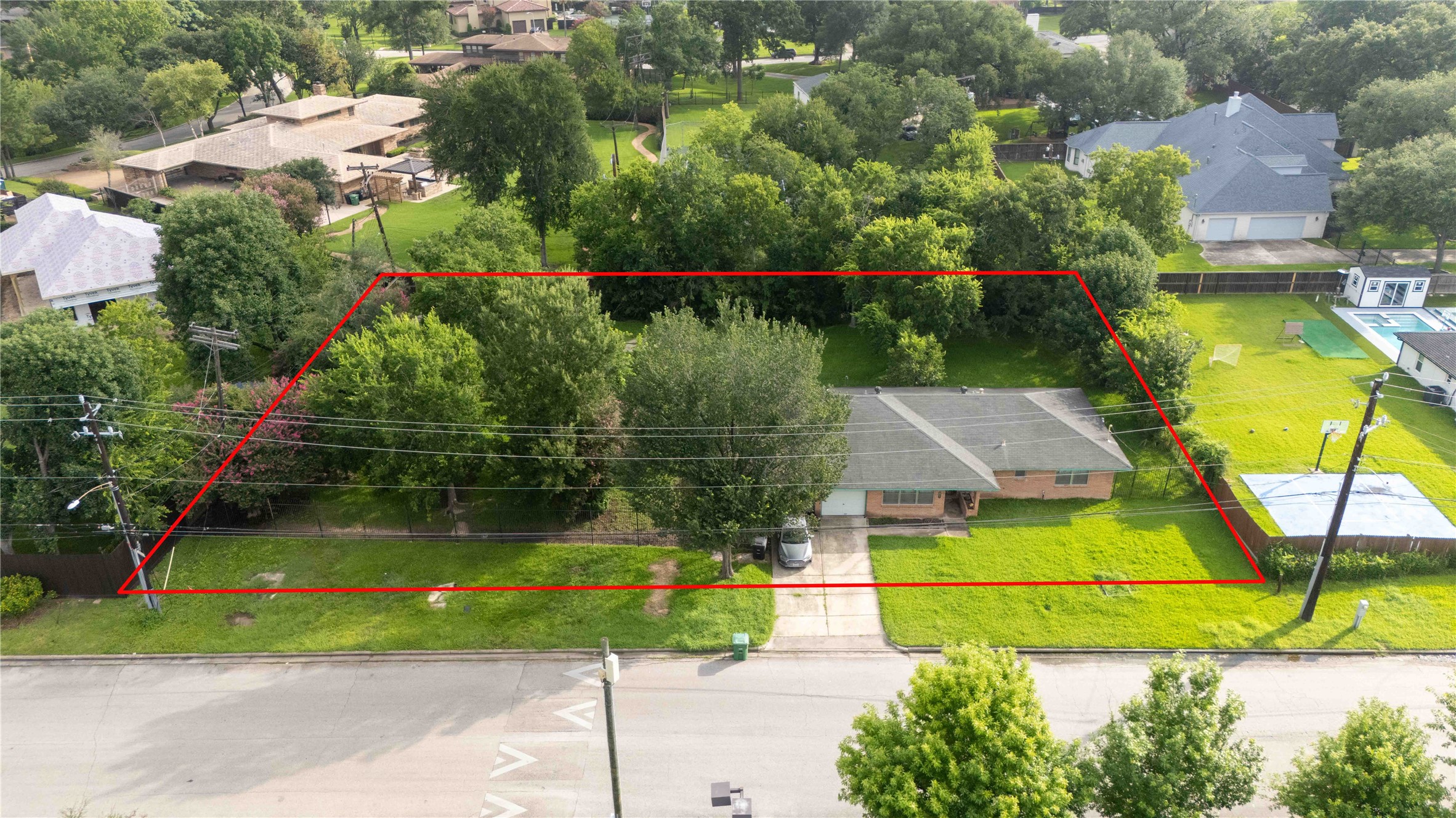 3629 Griggs Road Houston, TX 77021 - Photo 2 of 8