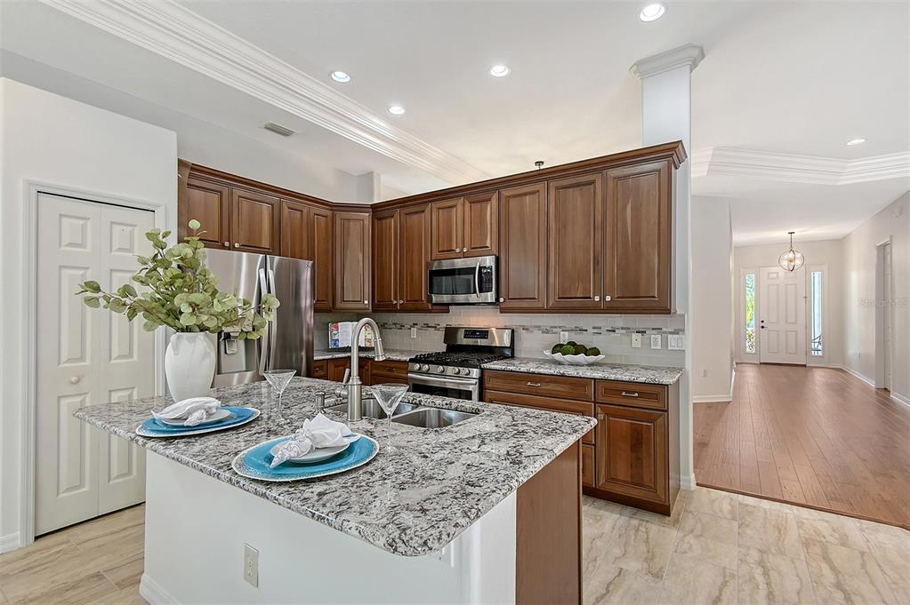 8019 Indigo Ridge Terrace Bradenton, FL 34201 - Photo 15 of 41