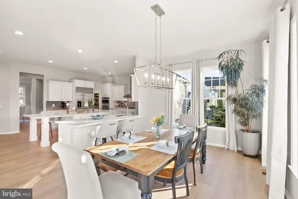 $2,149,000 | 41960 Barnsdale View Court, Ashburn, VA 20148