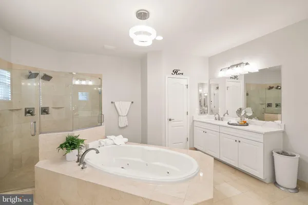 $2,149,000 | 41960 Barnsdale View Court, Ashburn, VA 20148