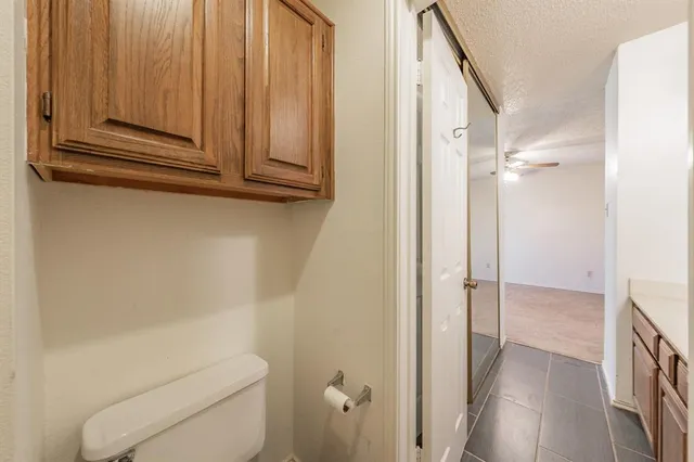 a bathroom with a toilet