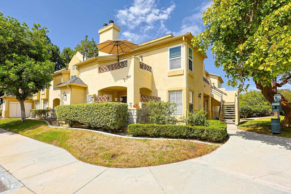 707 Brookstone Road, Unit 204 Chula Vista, CA 91913 - Photo 1 of 33 Gallery Image 1