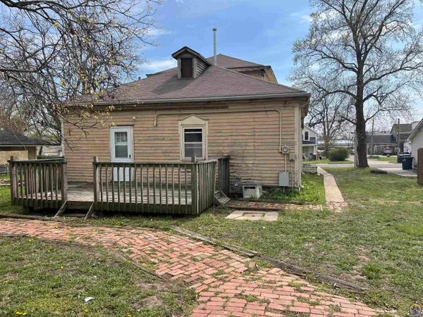 $140,000 | 511 West Mission Street, St. Marys, KS 66536
