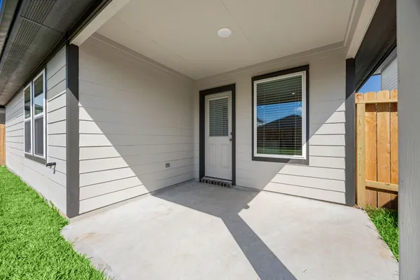 $2,000 | 31019 Delamere Turn Trail, Fulshear, TX 77441