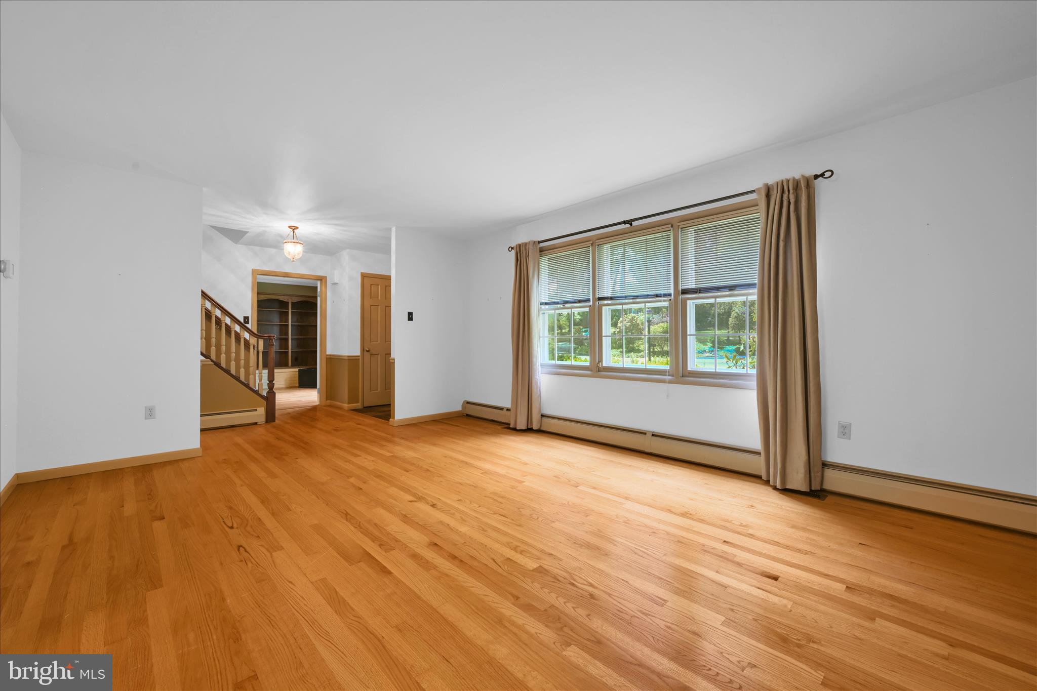 50 Timber Road Pottsville, PA 17901 - Photo 16 of 49 Living Area