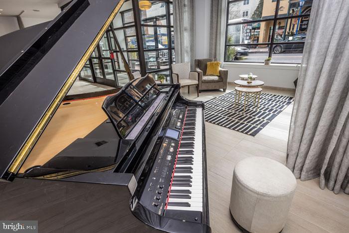 131 Bridge Street, Unit 3B22237 Phoenixville, PA 19460 - Photo 27 of 104