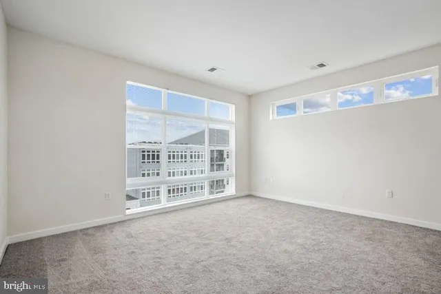 $3,160 | 131 Bridge Street, Unit 3B22237, Phoenixville, PA 19460