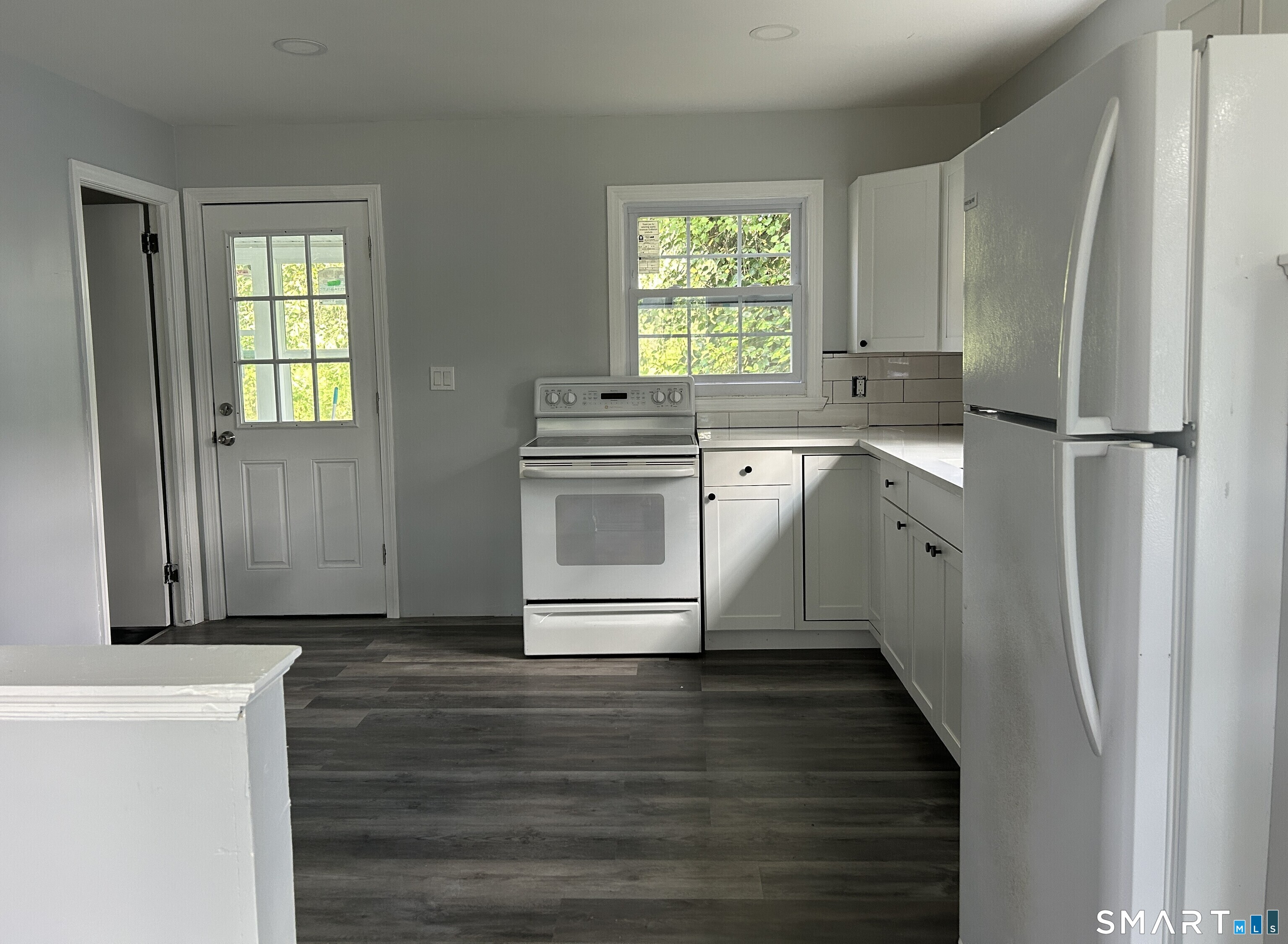 152 Cottage Road Enfield, CT 06082 - Photo 10 of 25