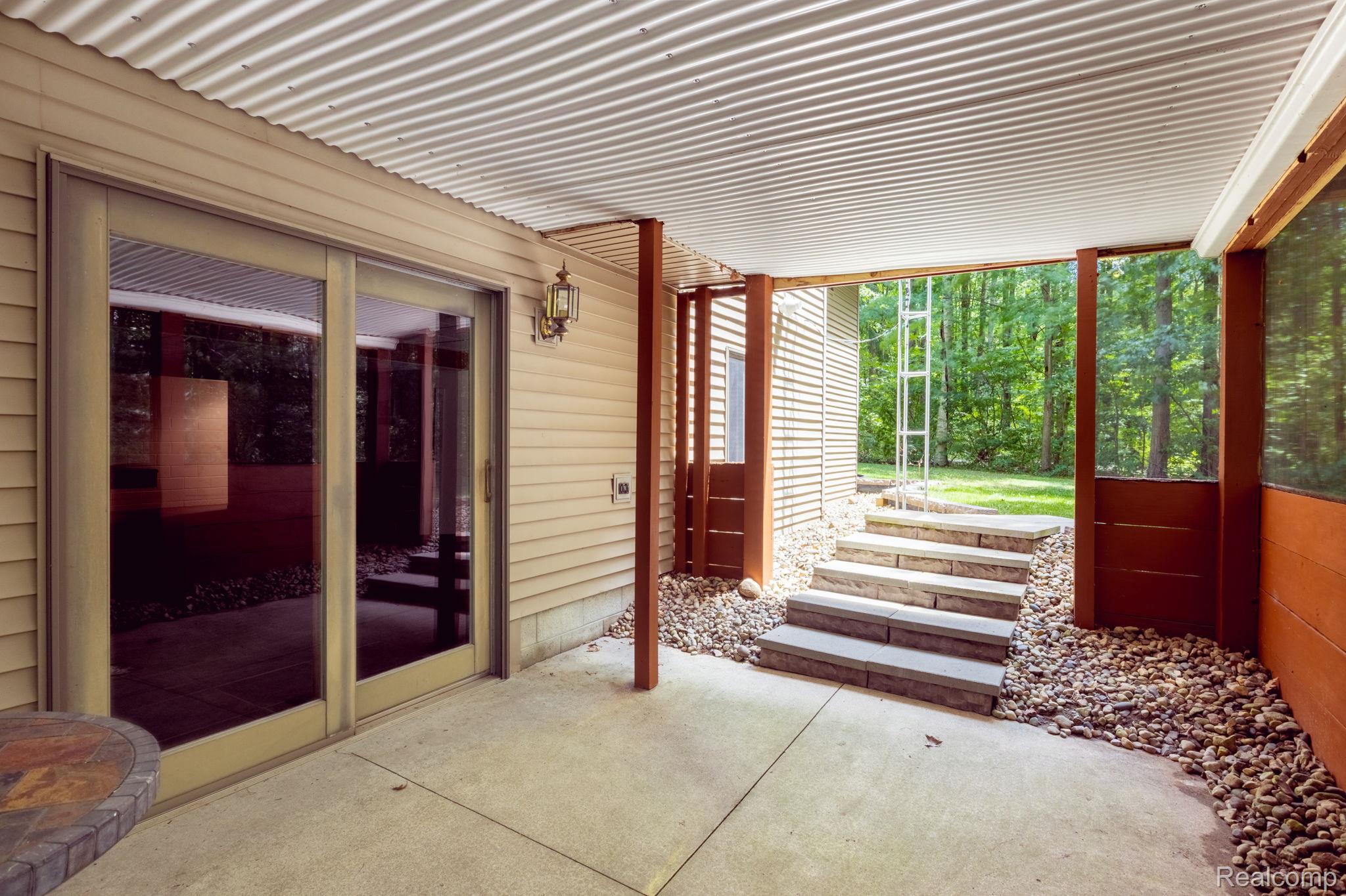 3121 Abbottsford Road North Street, MI 48049 - Photo 32 of 39 3121 Abbottsford Rd (28).jpg