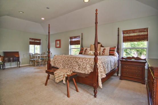 253 Coconut Point, Unit 1 Jupiter, FL 33458 - Photo 18 of 33 Master Bedroom