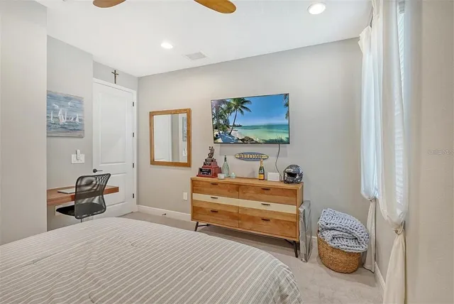 $6,500 | 5620 Soft Skies Drive, Sarasota, FL 34238