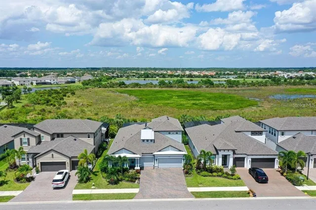 $6,500 | 5620 Soft Skies Drive, Sarasota, FL 34238