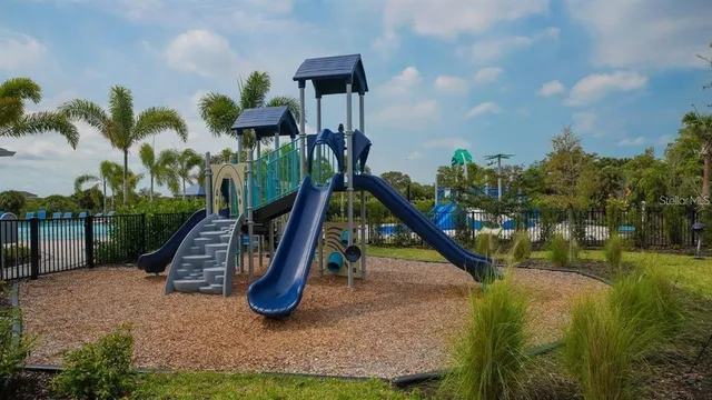 $6,500 | 5620 Soft Skies Drive, Sarasota, FL 34238