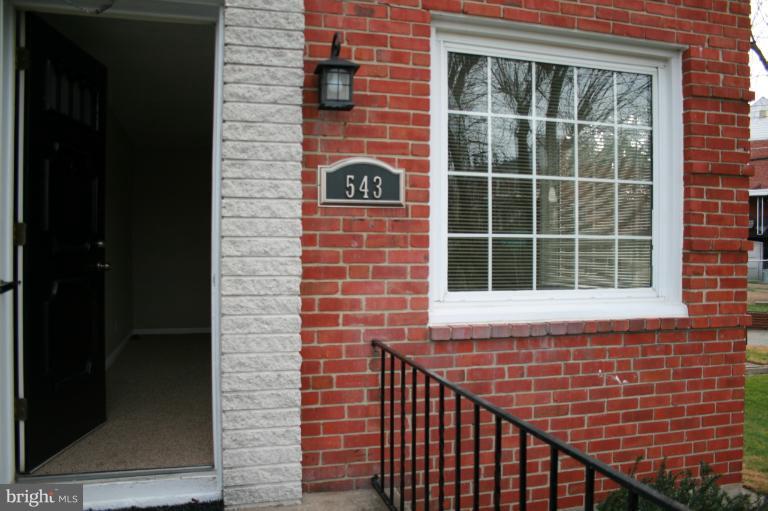 543 Larkfield Road Dundalk, MD 21222 - Photo 4 of 30 a view of front door of house