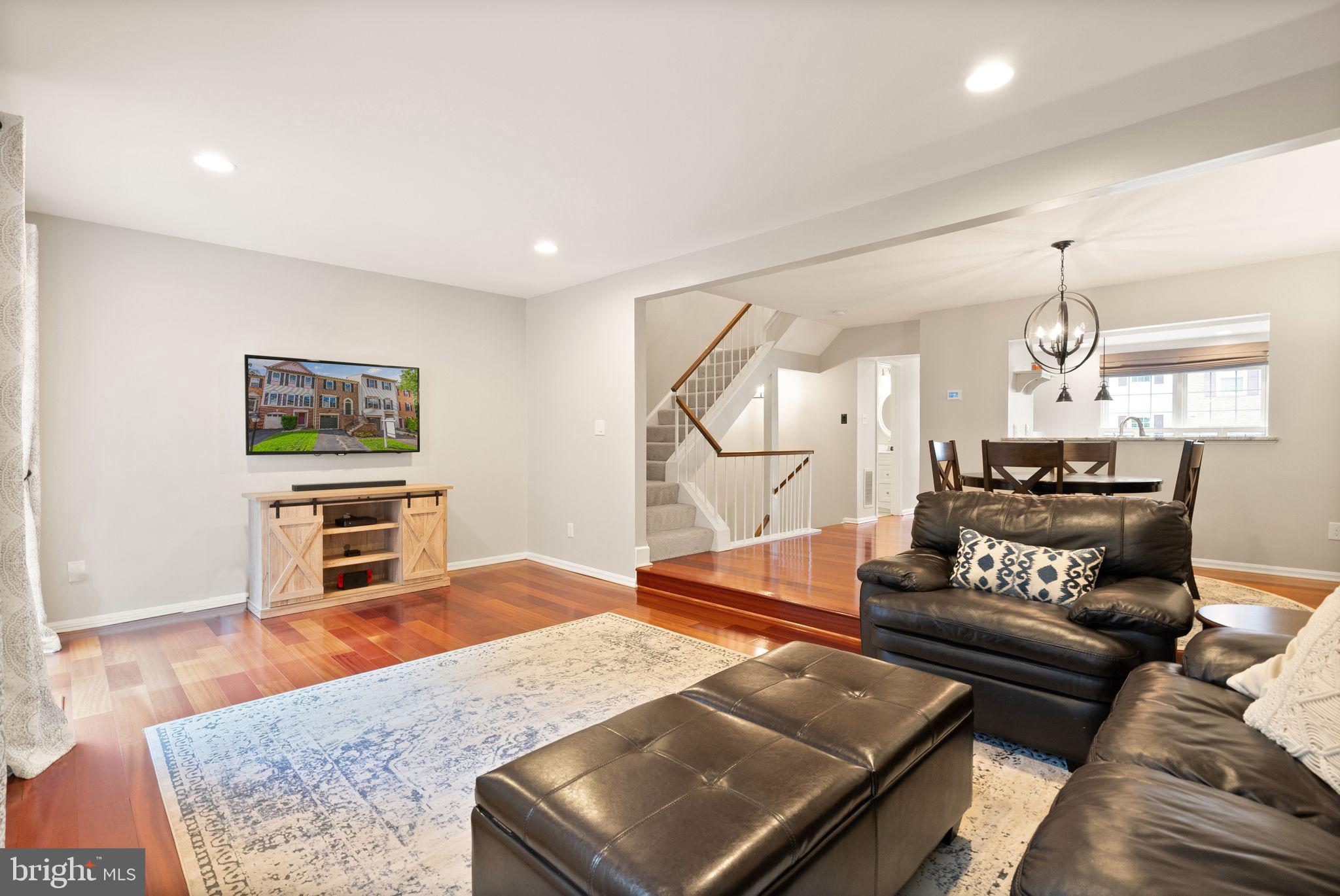 44087 Gala Circle Ashburn, VA 20147 - Photo 11 of 58