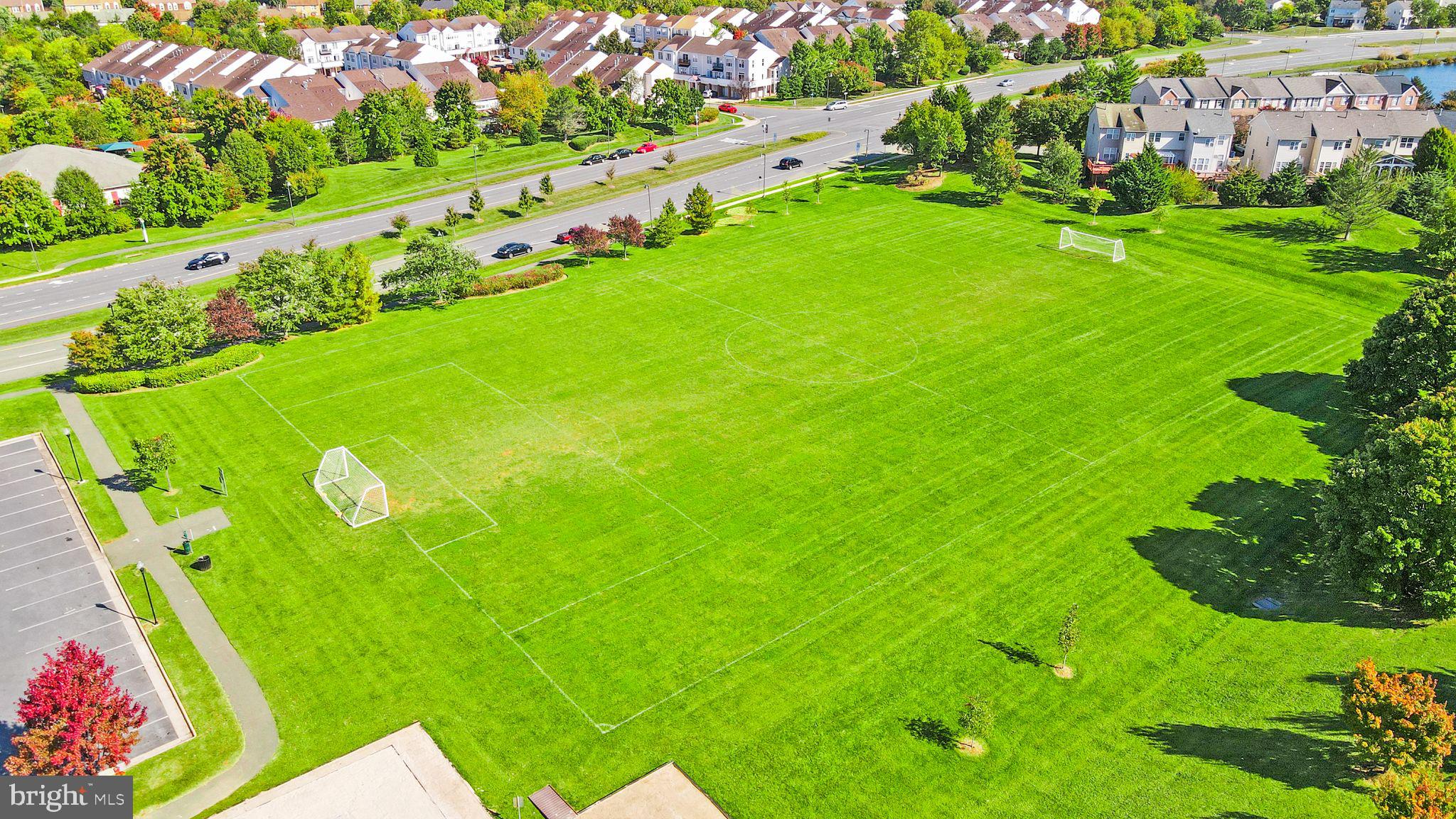 44087 Gala Circle Ashburn, VA 20147 - Photo 44 of 58