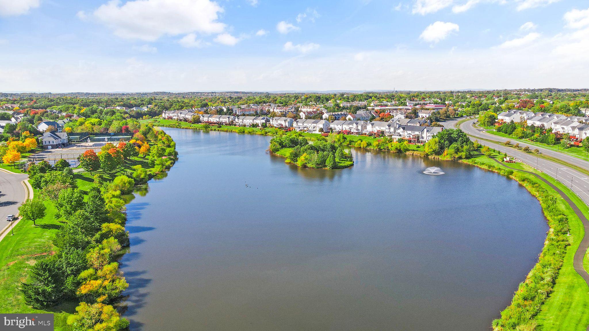 44087 Gala Circle Ashburn, VA 20147 - Photo 46 of 58