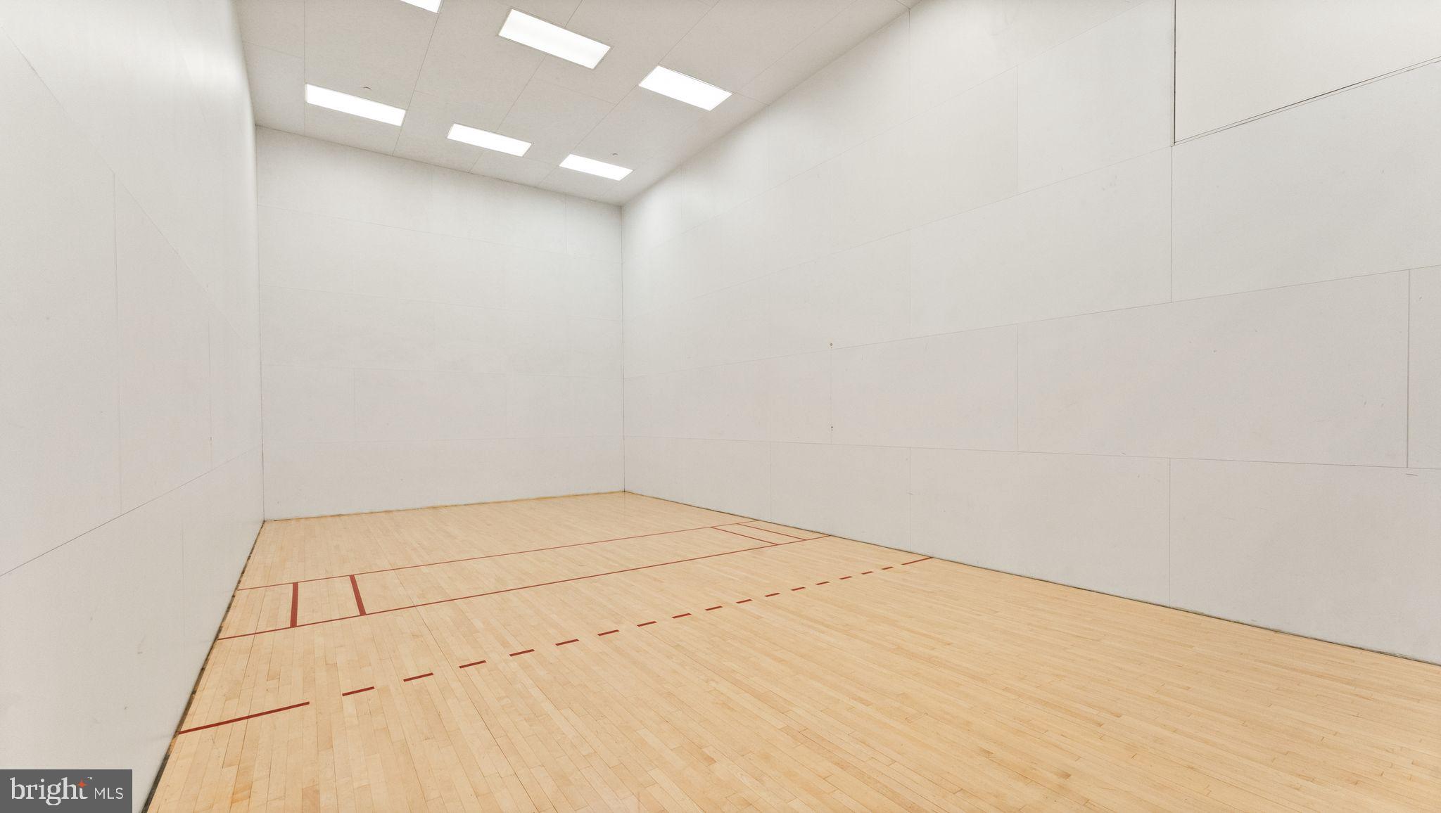 44087 Gala Circle Ashburn, VA 20147 - Photo 49 of 58