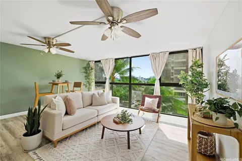 $499,000 | 2724 Kahoaloha Lane, Unit 803, Honolulu, HI 96826