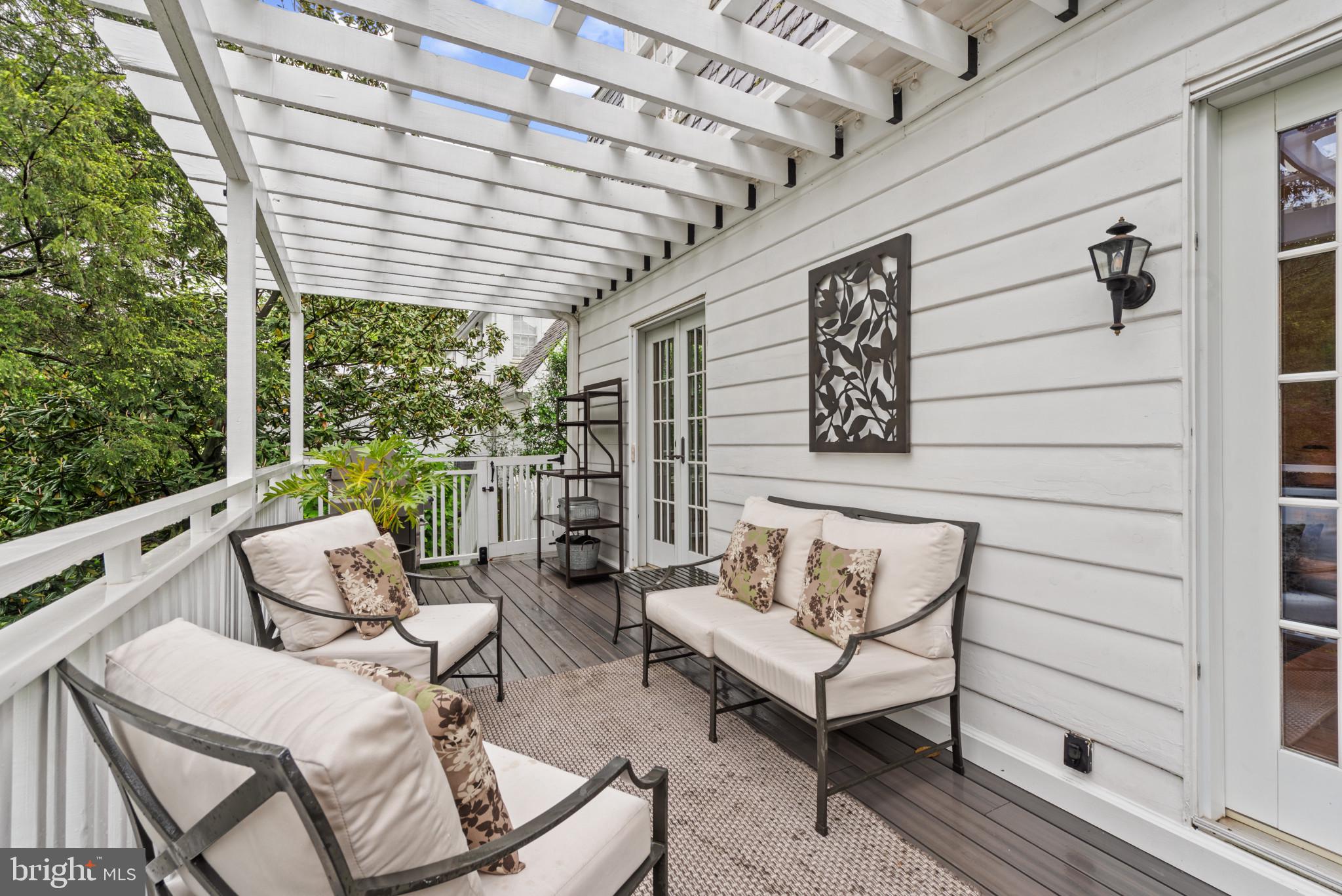 2443 Pickwick Road Baltimore, MD 21207 - Photo 15 of 108 Deck