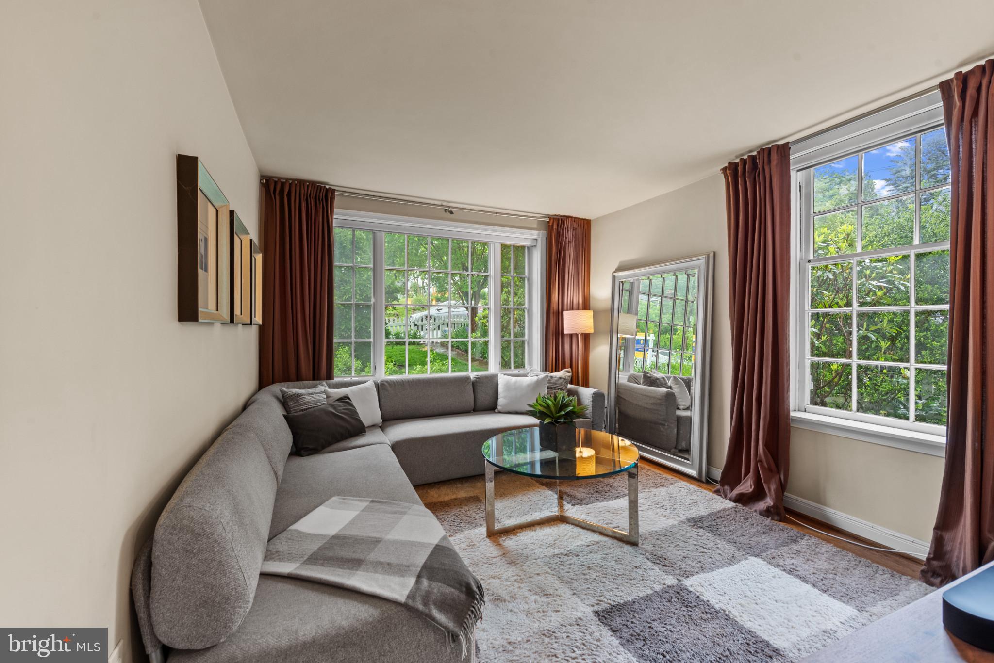 2443 Pickwick Road Baltimore, MD 21207 - Photo 25 of 108 Family Room