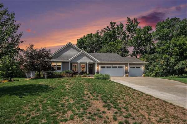 $499,900 | 3560 Woodfield Court, Hamilton, MI 49419