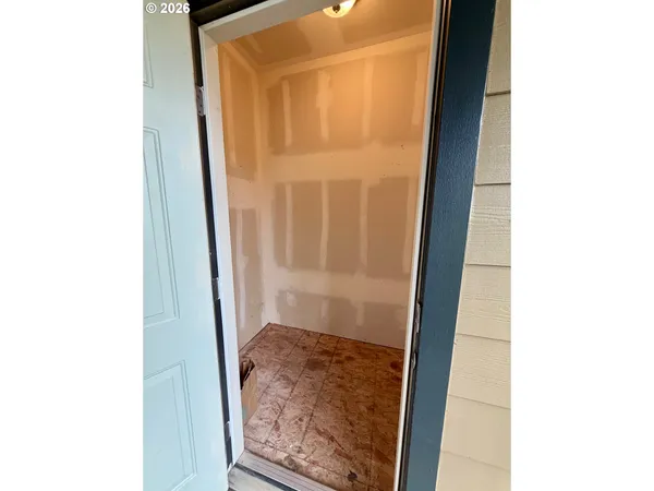 $265,000 | 37071 Dubarko Road, Sandy, OR 97055