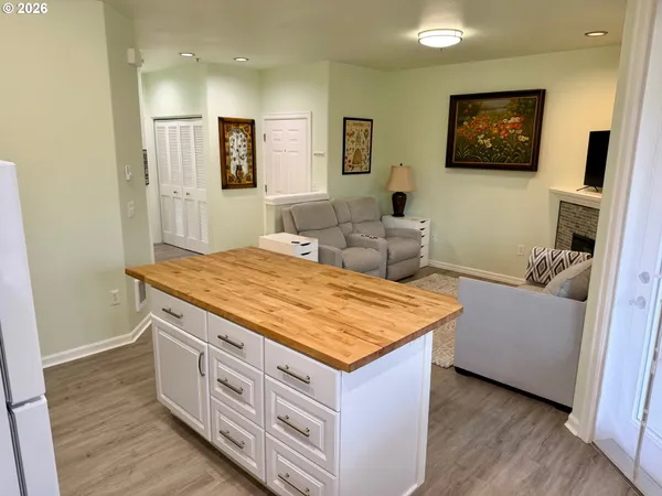 $265,000 | 37071 Dubarko Road, Sandy, OR 97055